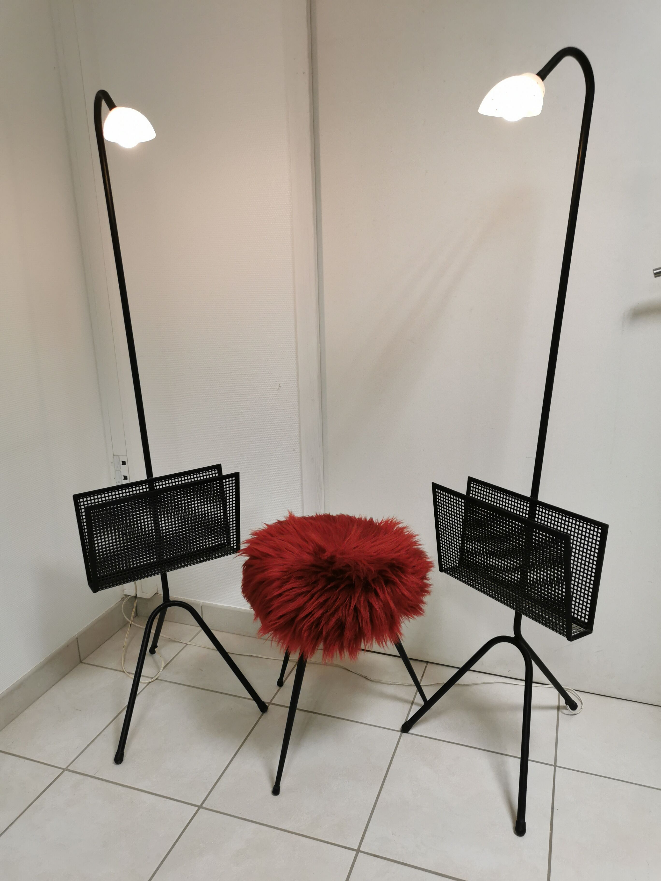 Pair of vintage floor lamps, magazine holders from the 50s