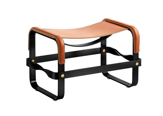 Wanderlust footrest pair, tobacco colour with black steel.