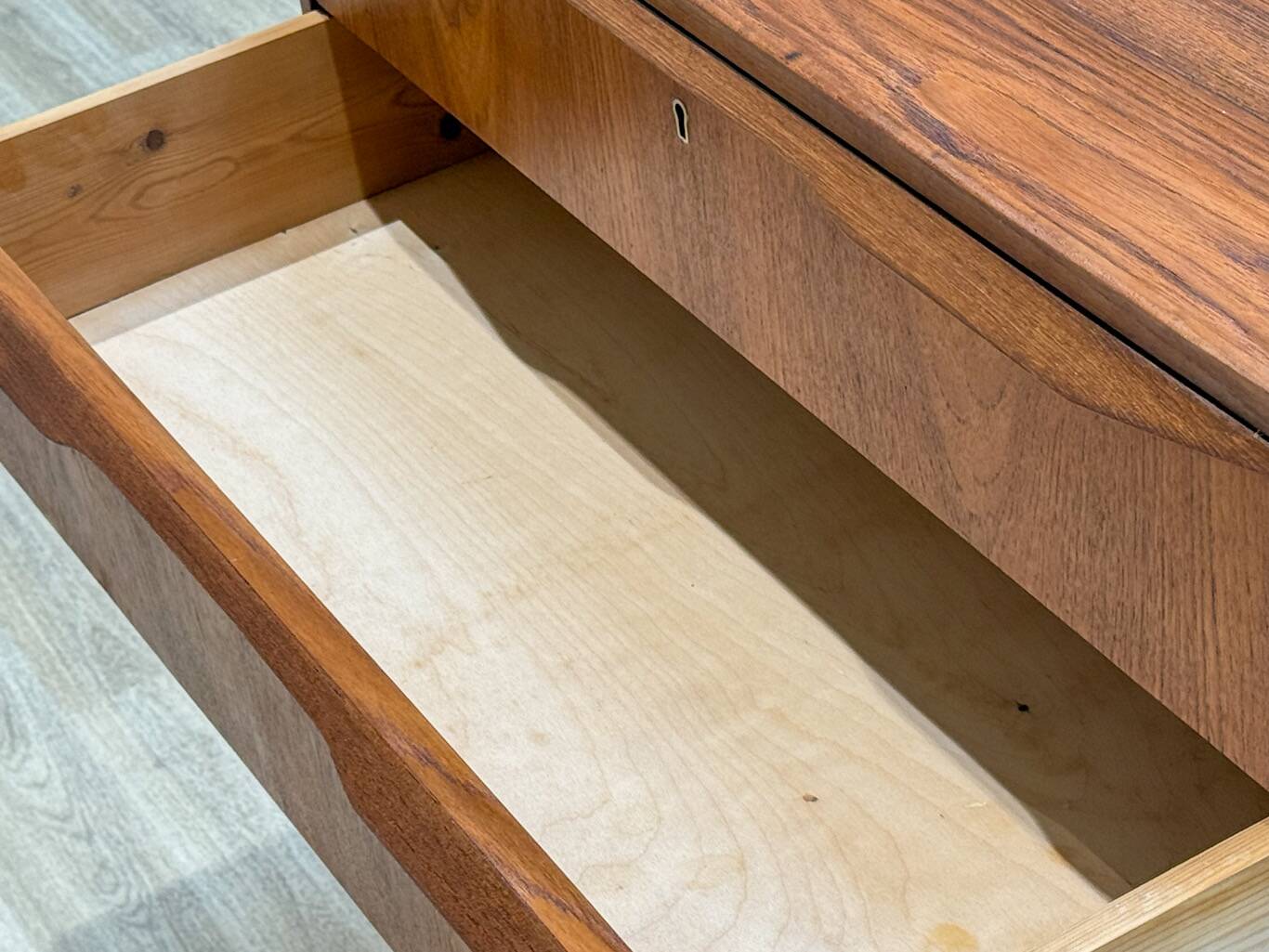 Small chest of drawers (Made in Denmark, 1960)