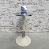 Industrial dental stool, Manubelge