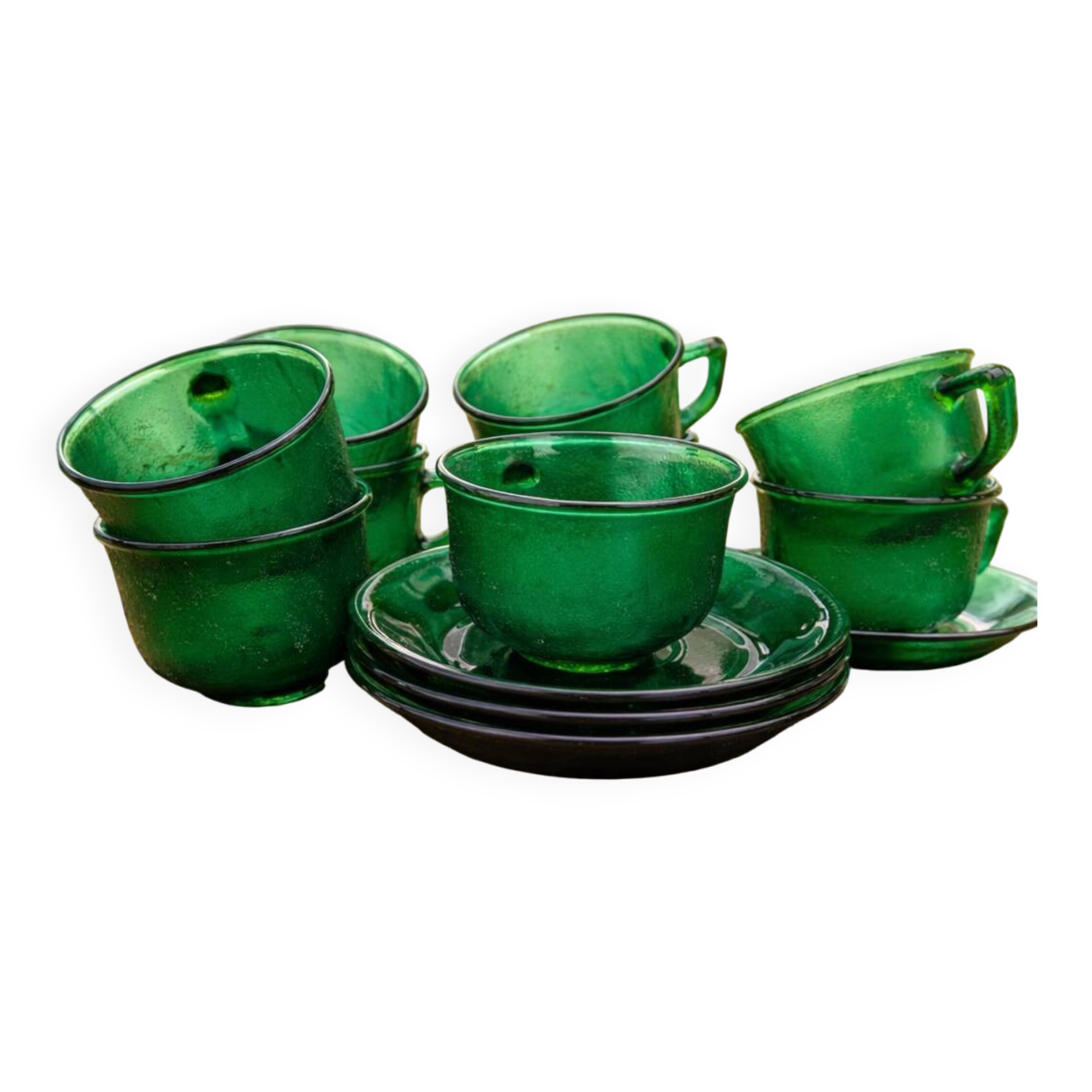 Set of green Arcoroc mugs