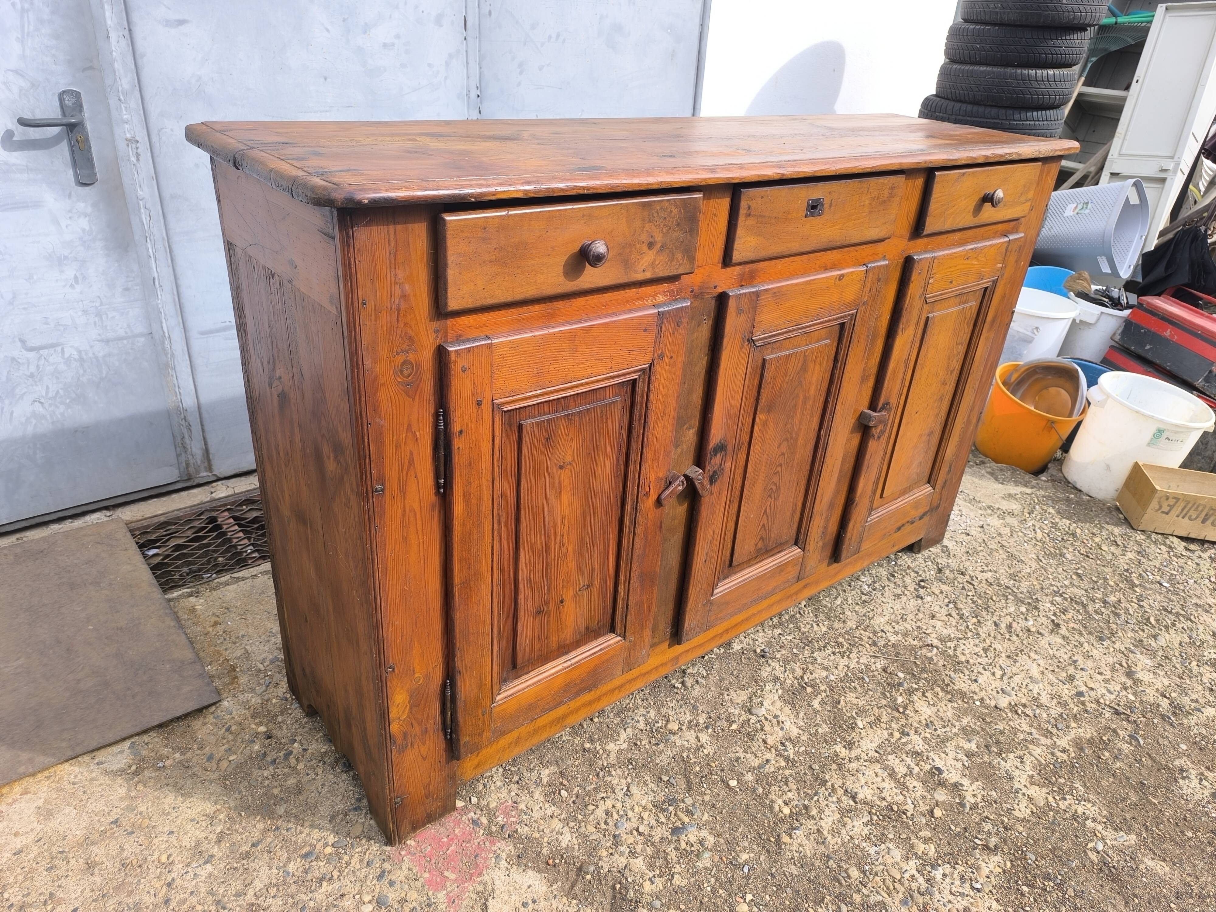 Vintage rustic Parisian sideboard with 3 doors and 3 drawers