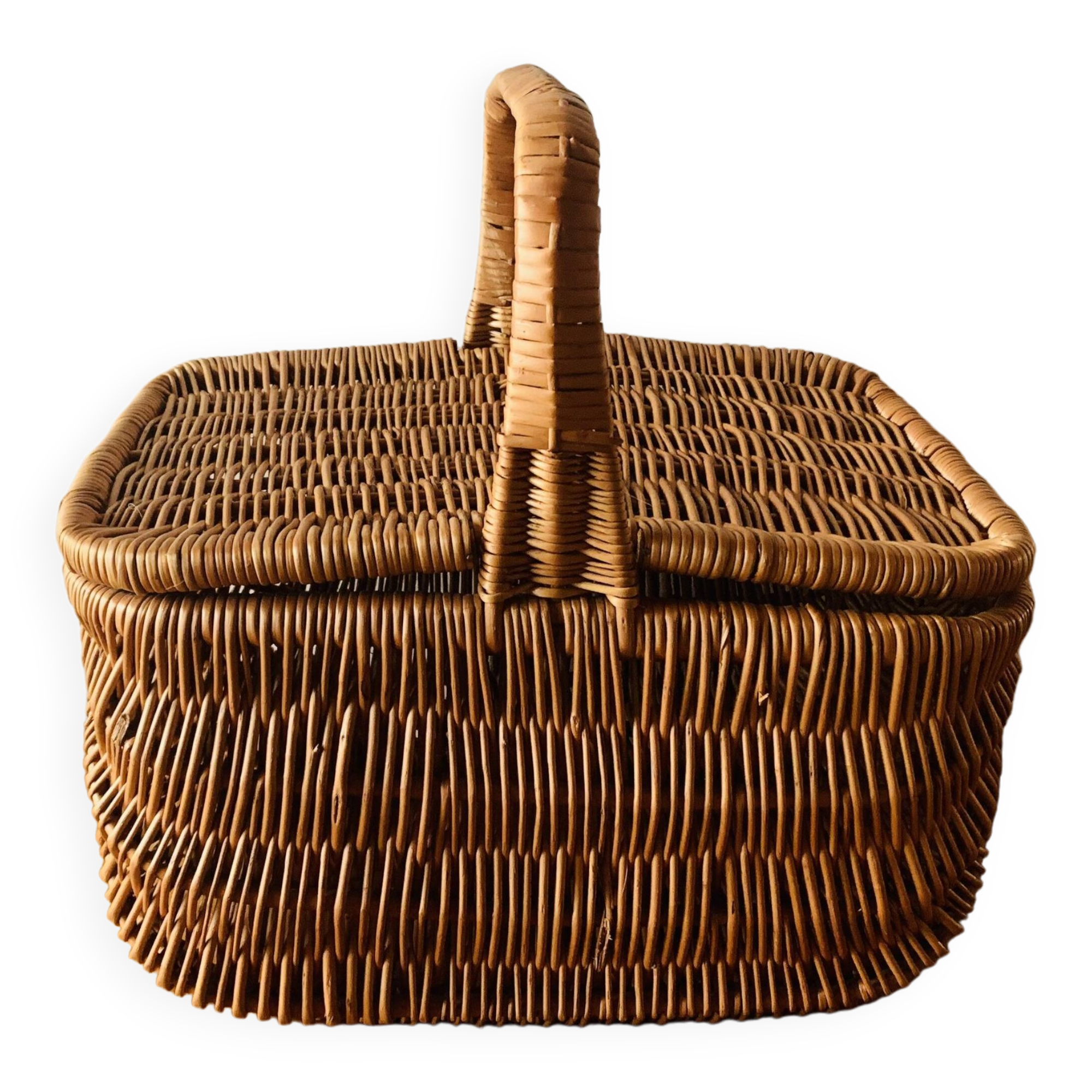 Vintage wicker picnic basket