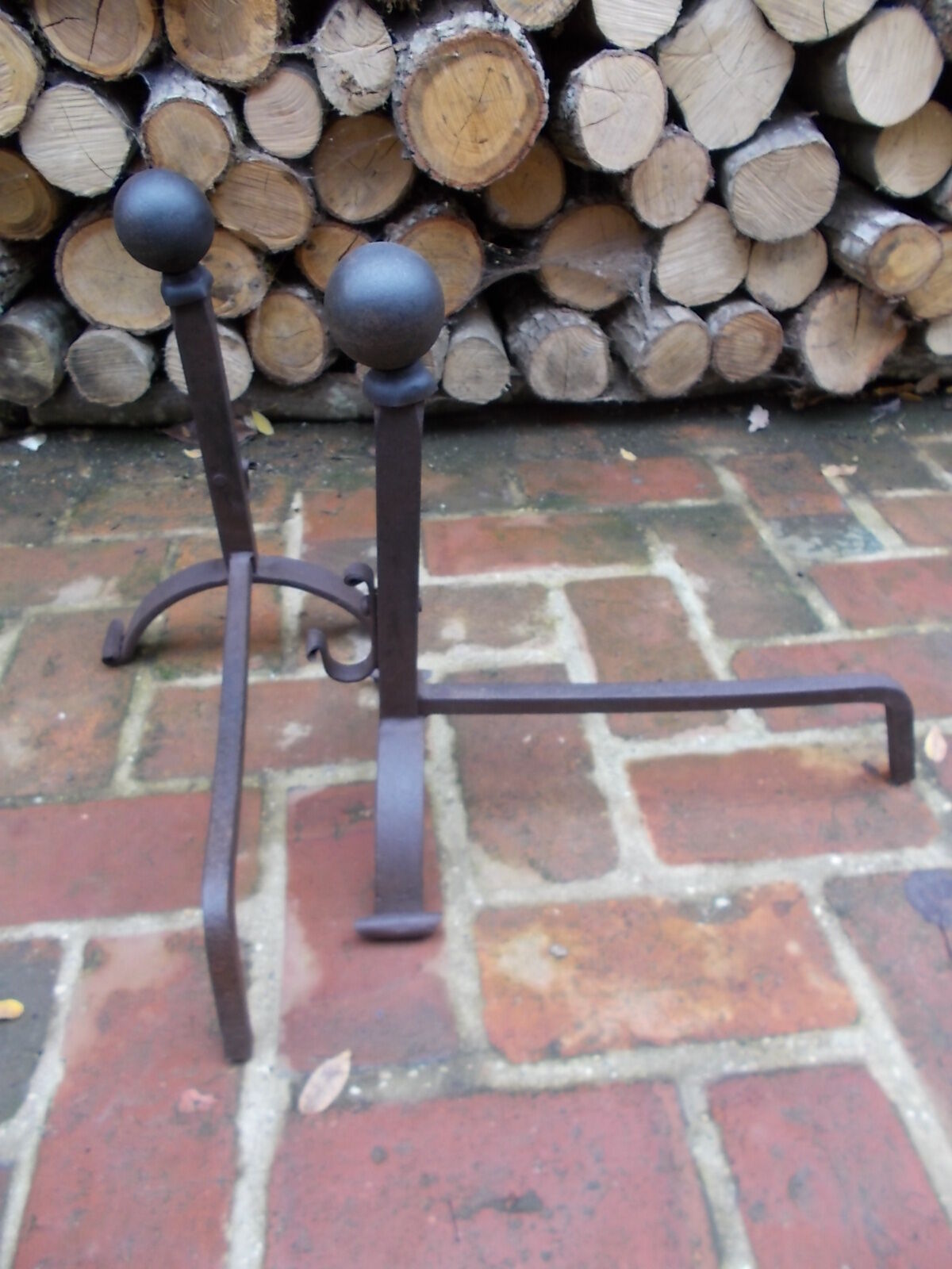 Pair of ball cast iron channels
