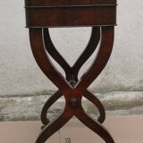 SMALL LADY'S MAHOGANY DRESSING TABLE, 19TH CENTURY RESTORATION STYLE