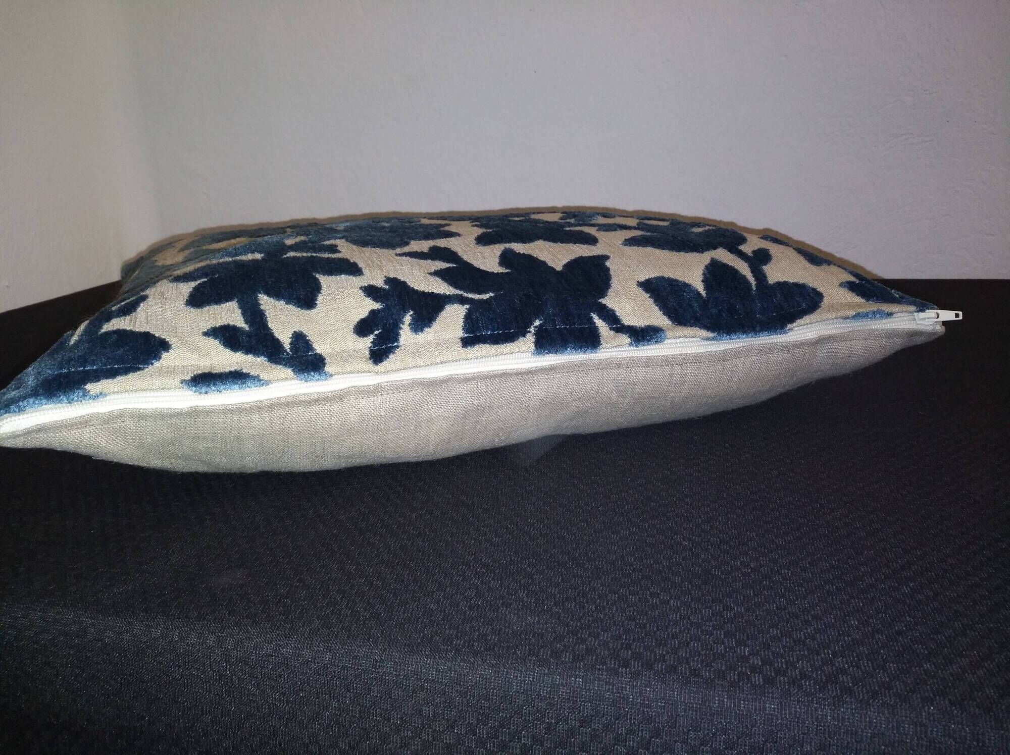 Jane Churchill linen and velvet cushion 50x50
