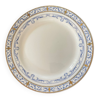 Set of five plates Creil & Montereau
