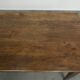 Table de ferme française du 19ème siècle en chêne avec 2 tiroirs.