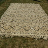 Tunisian carpet 335 cm x 225 cm