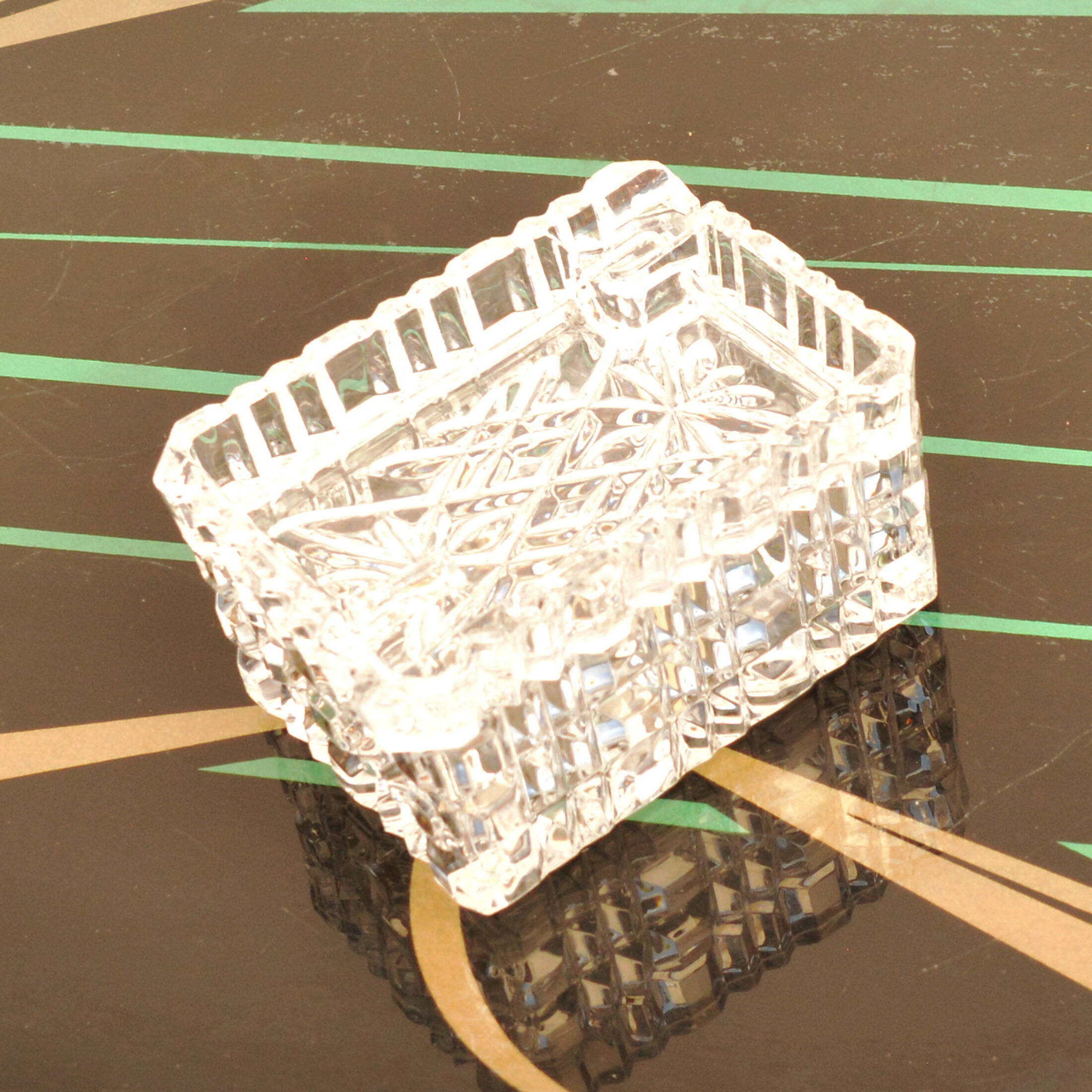 1980s crystal ashtray with cigarette case, Julia Glassworks, Poland