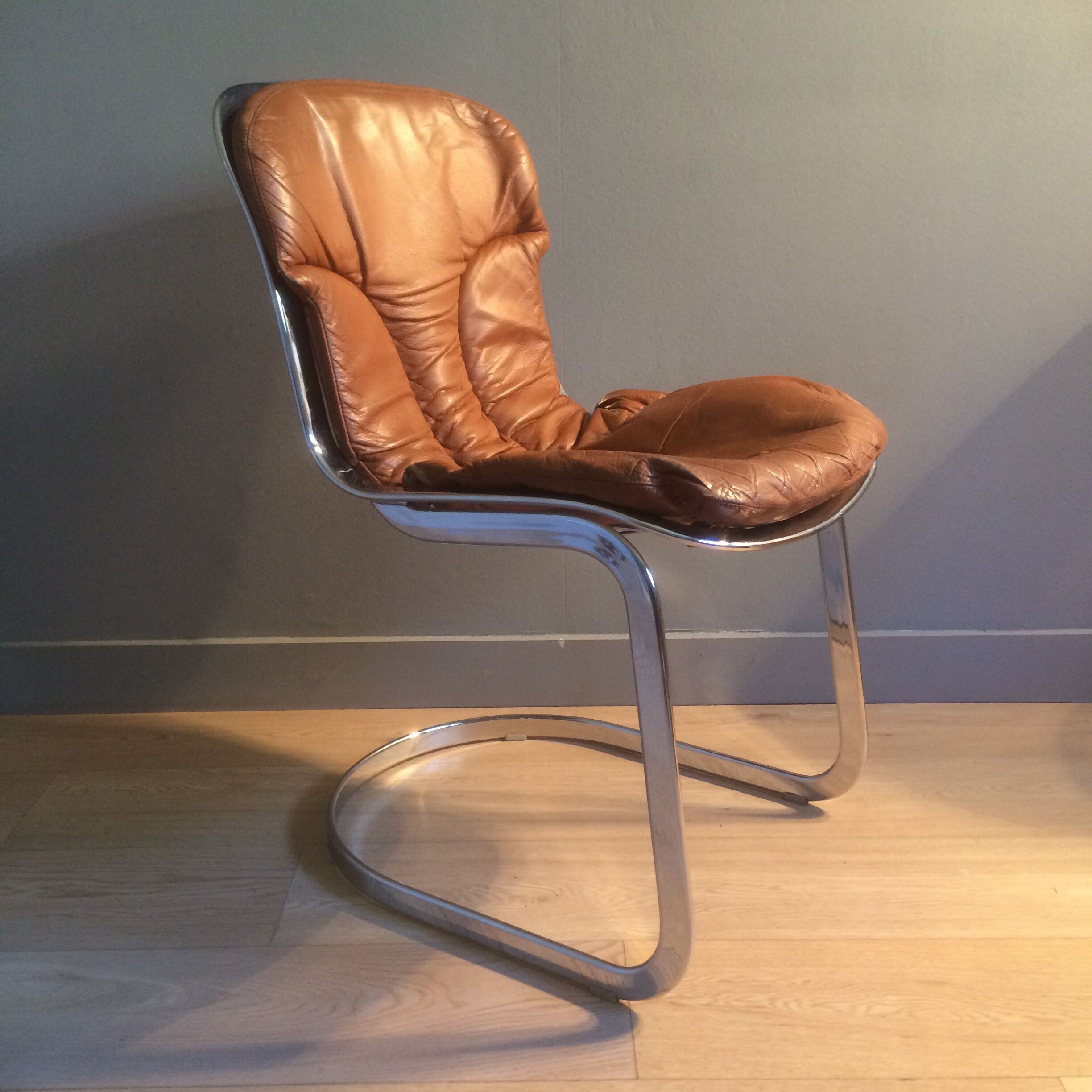 Suite de 6 chaises Cidue Italie 1970