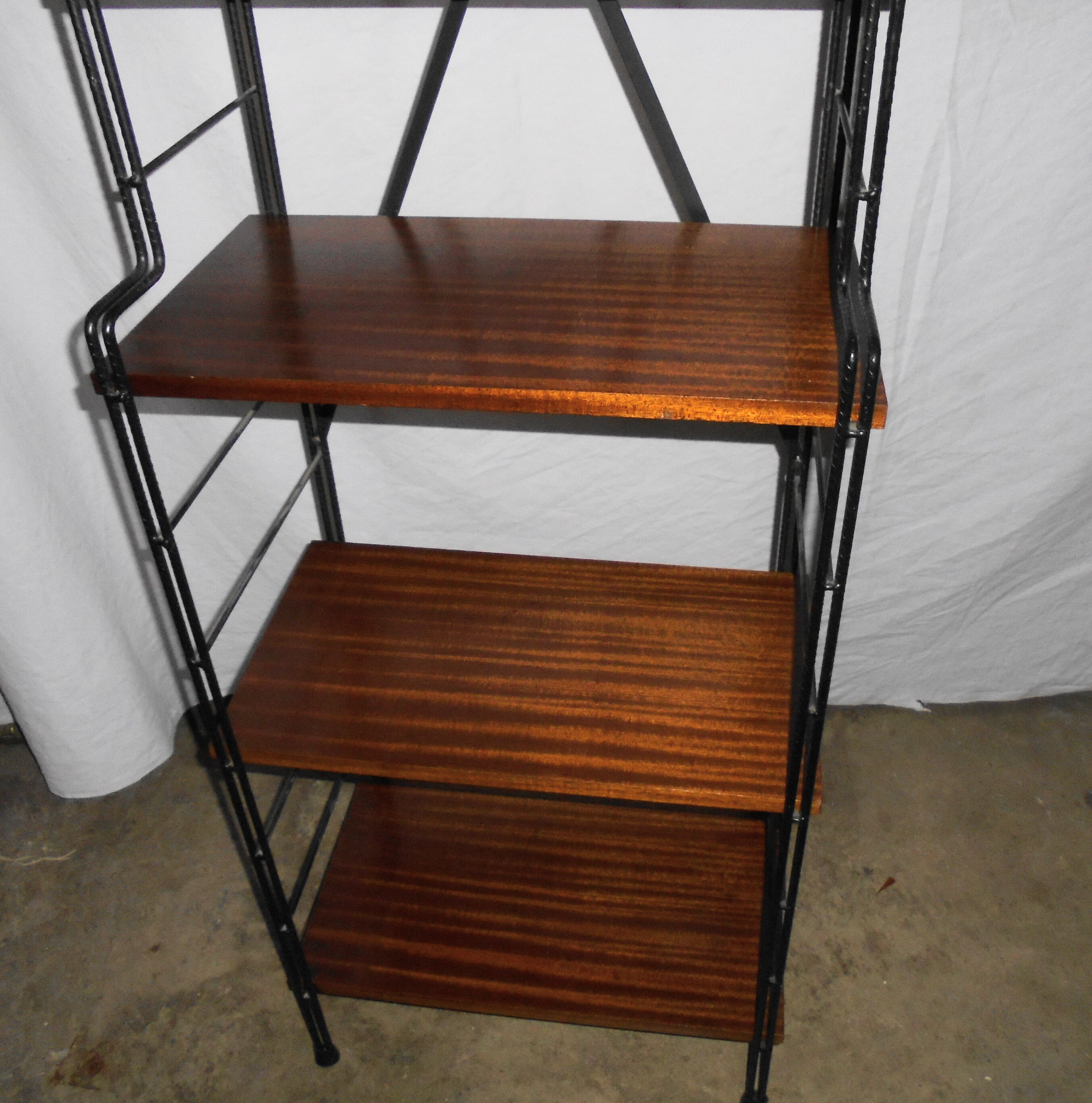 Modular string shelf from the 60s