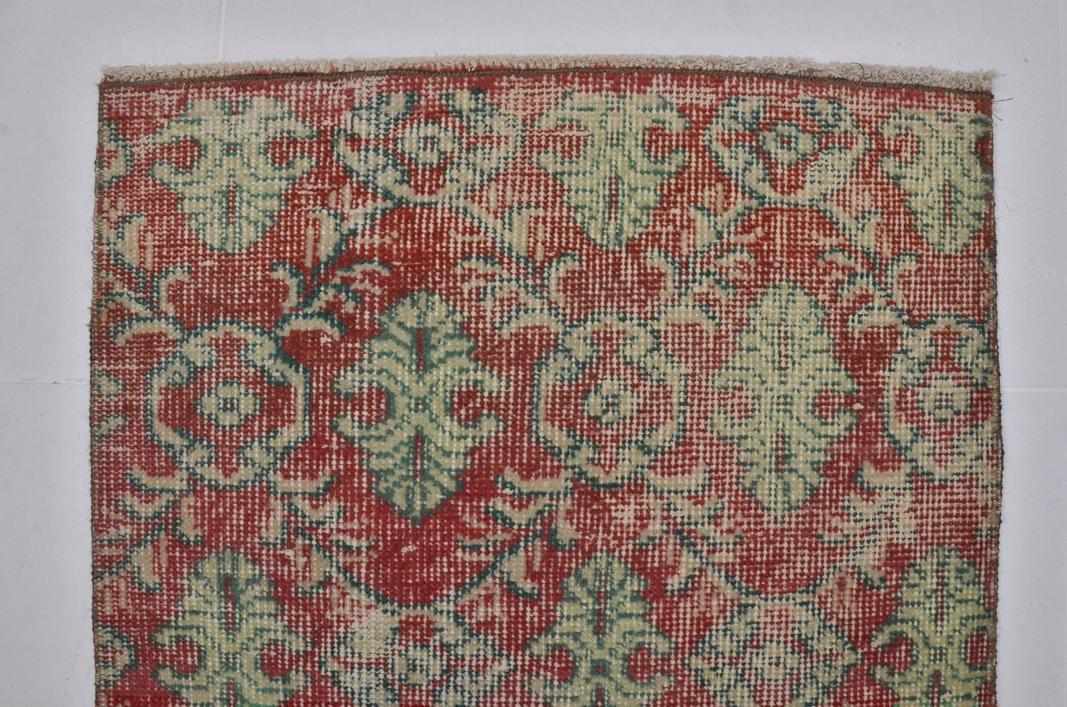 Antique Floral Vintage Carpet sku3916