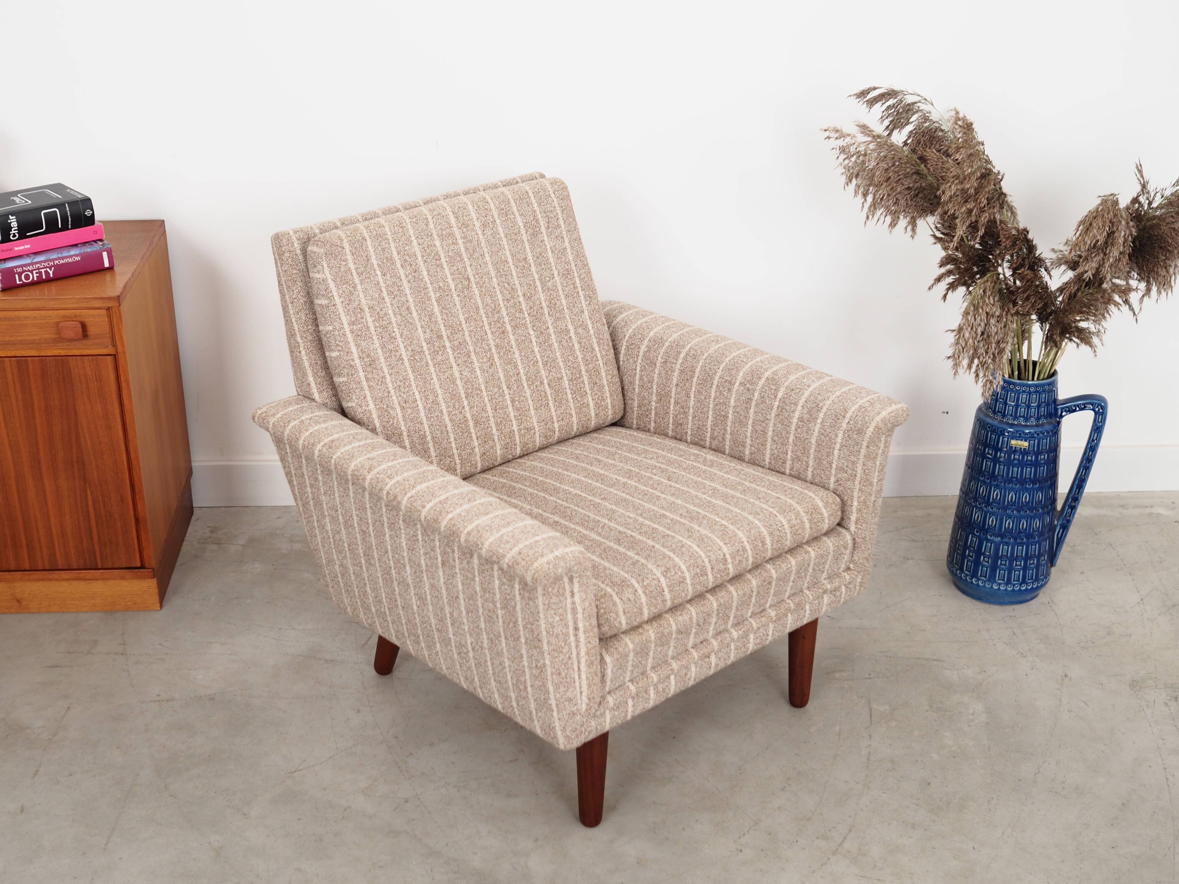 Fauteuil en teck, design danois, années 1970, production : Danemark