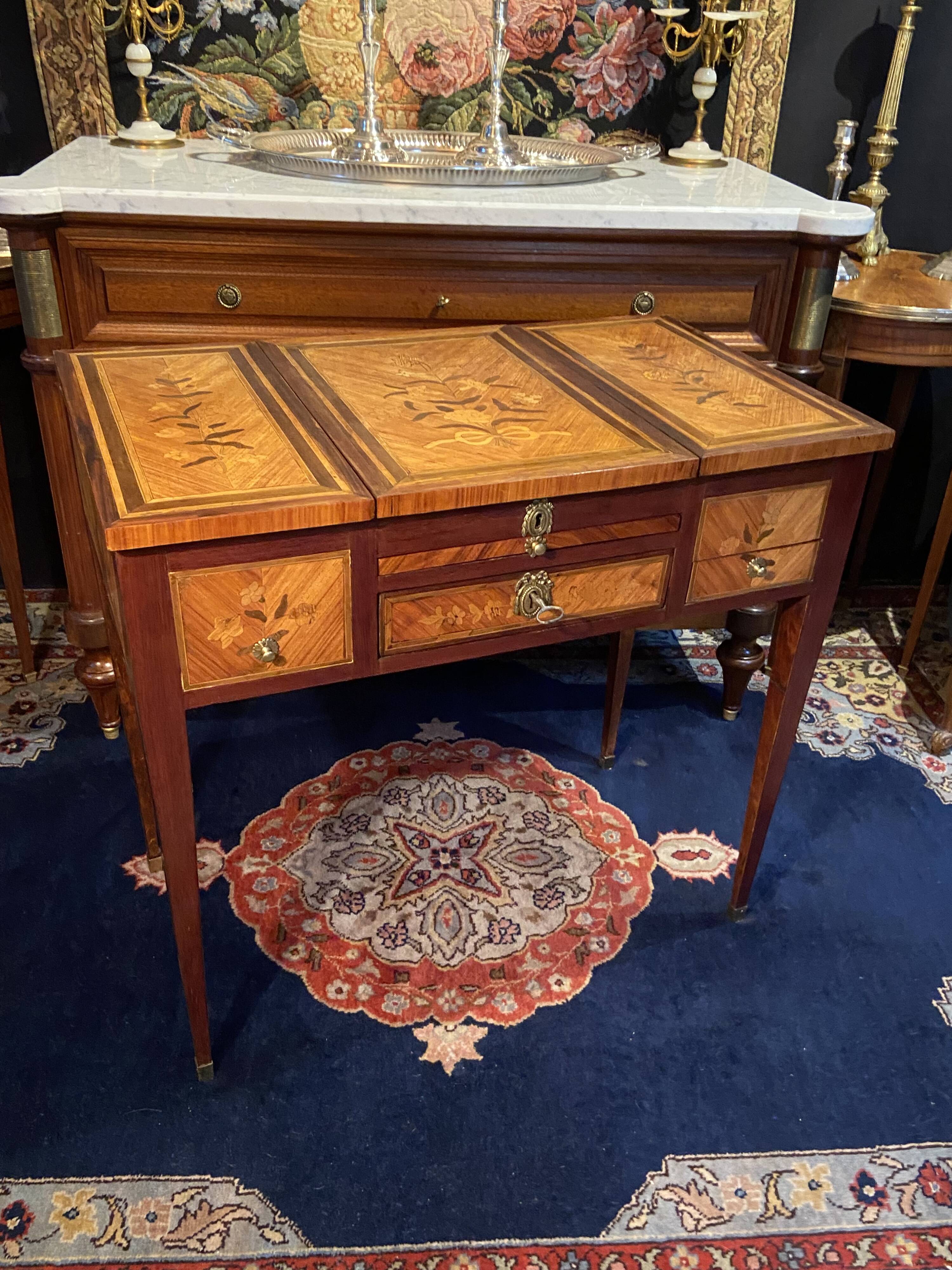 18th-century hairdresser with Louis XVI marquetry decoration.