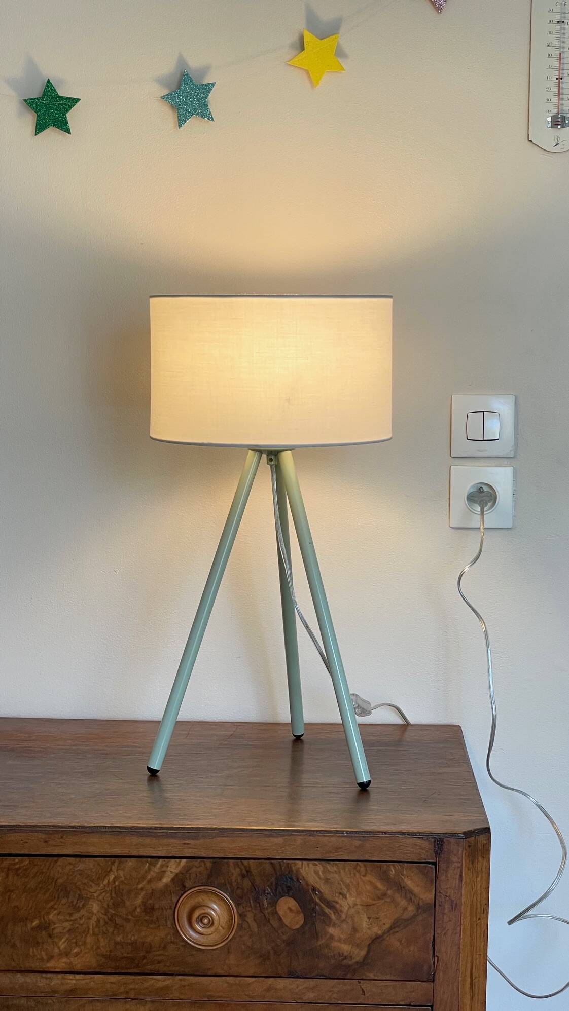 90s Green Metal Tripod Lamp