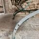 Banc de jardin pliant français ancien, pin et cadre en fer riveté