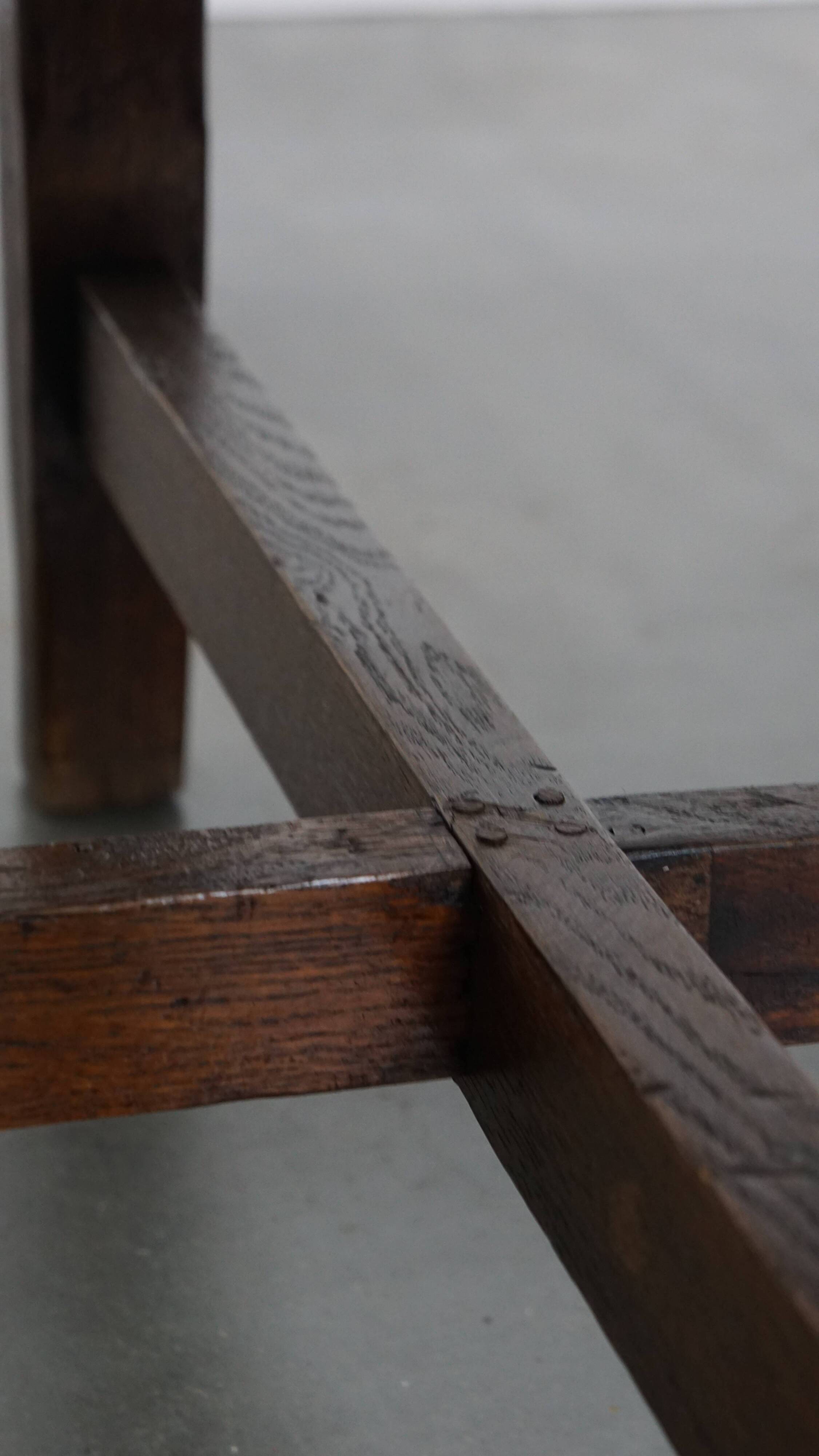 Grande table à manger ancienne en chêne anglais du début du XIXe siècle