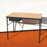 Junior desk by pierre guariche for meurop. vintage 60s desk.