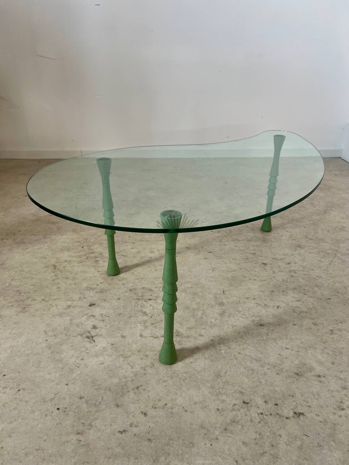 Old bean coffee table free form glass top Italian design 80s vintage