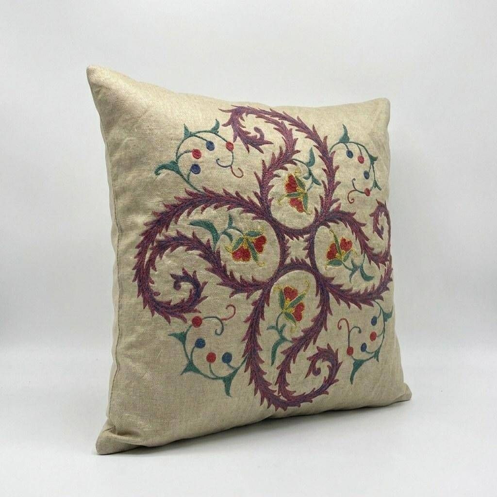 Vintage embroidered cushion cover 46x46 cm
