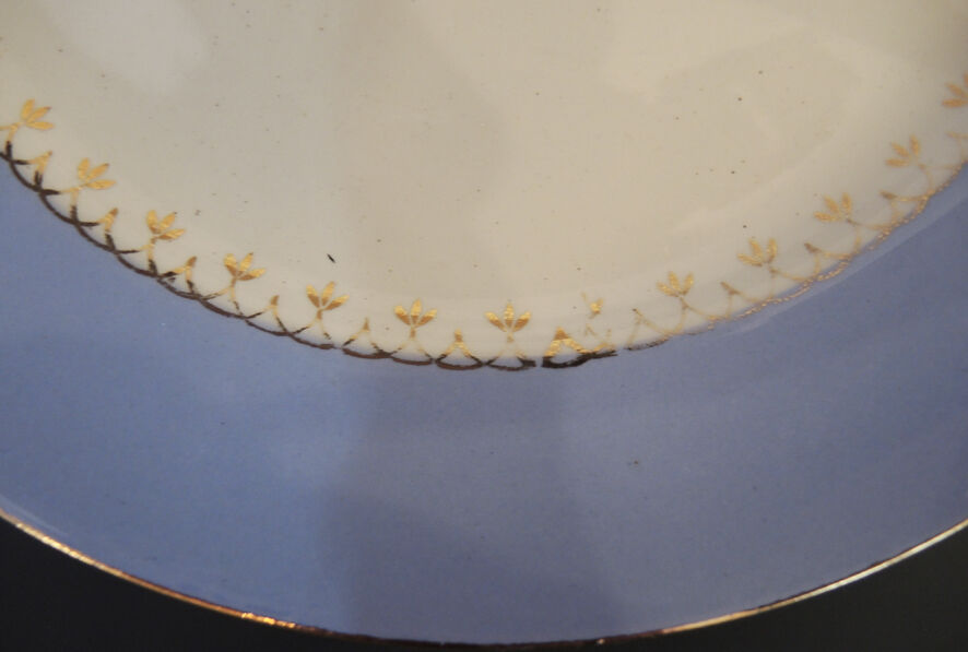Former Dish Service In Blue Porcelain Lavender