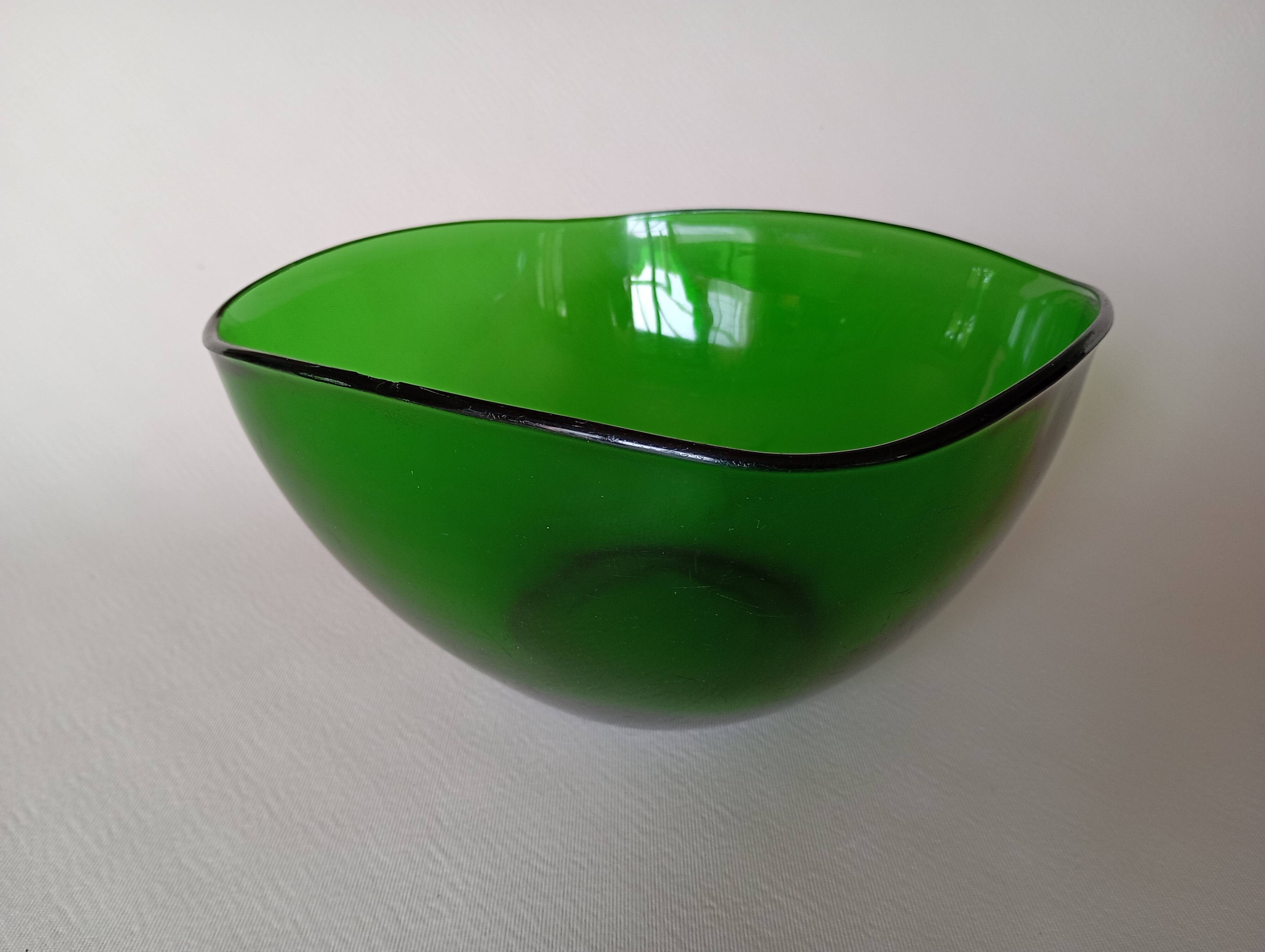 Vereco forest green salad bowl