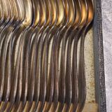 Silver metal cutlery set