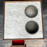 Old refreshing table