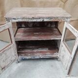 Old semi-glazed food buffet