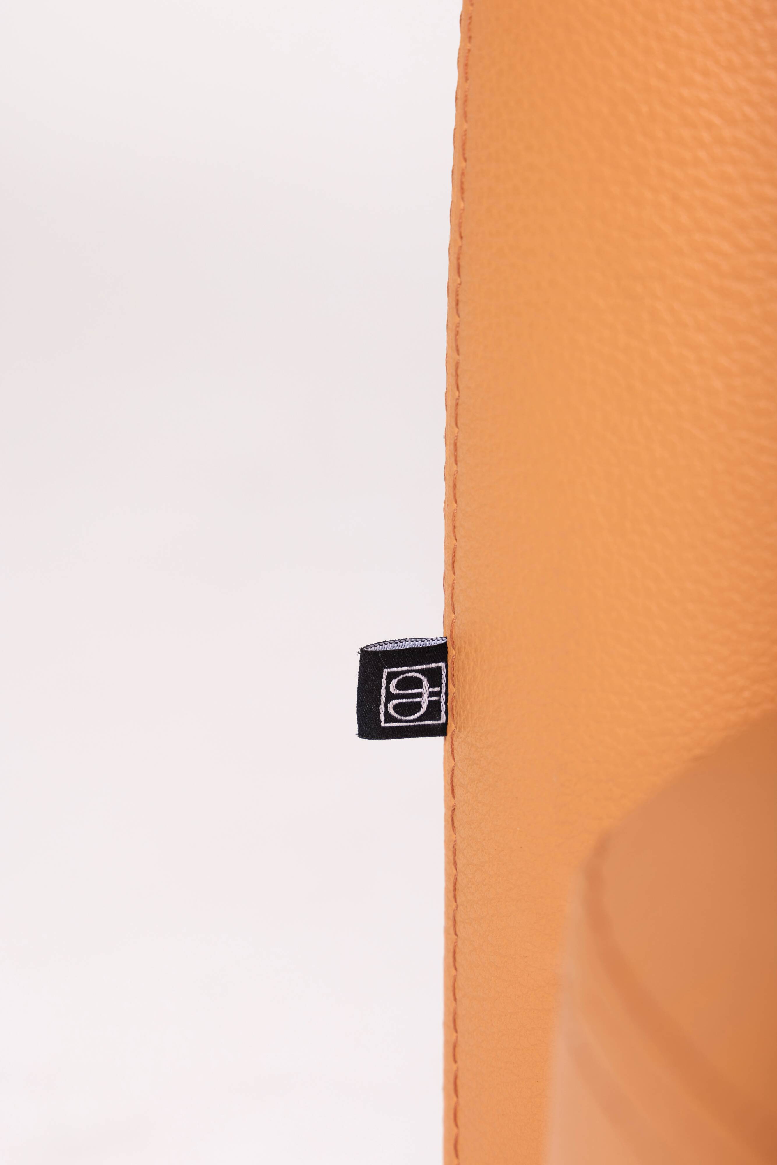 Fauteuil en cuir Elysée par Pierre Paulin édition Ligne Roset