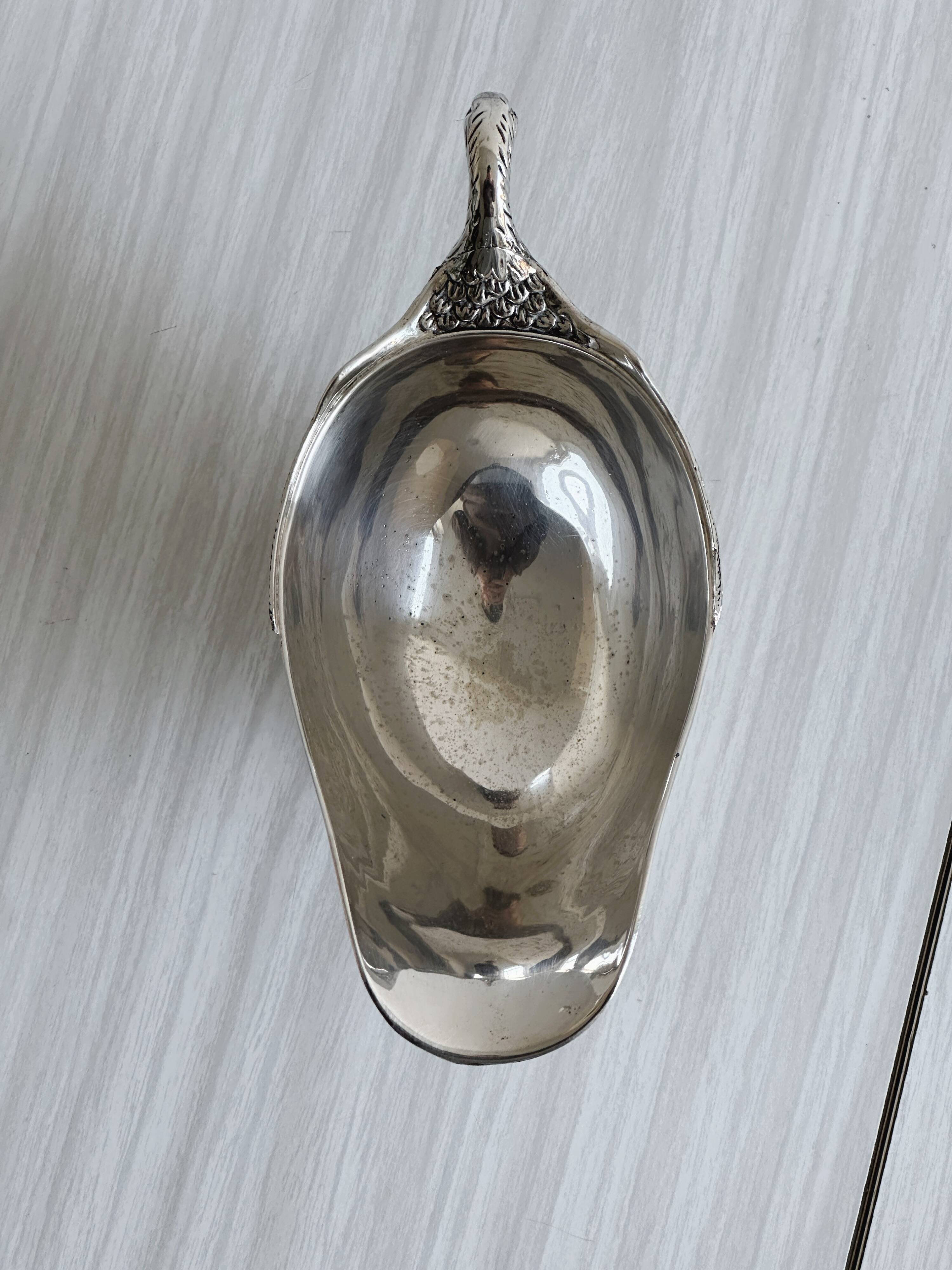 Saucière en métal argenté