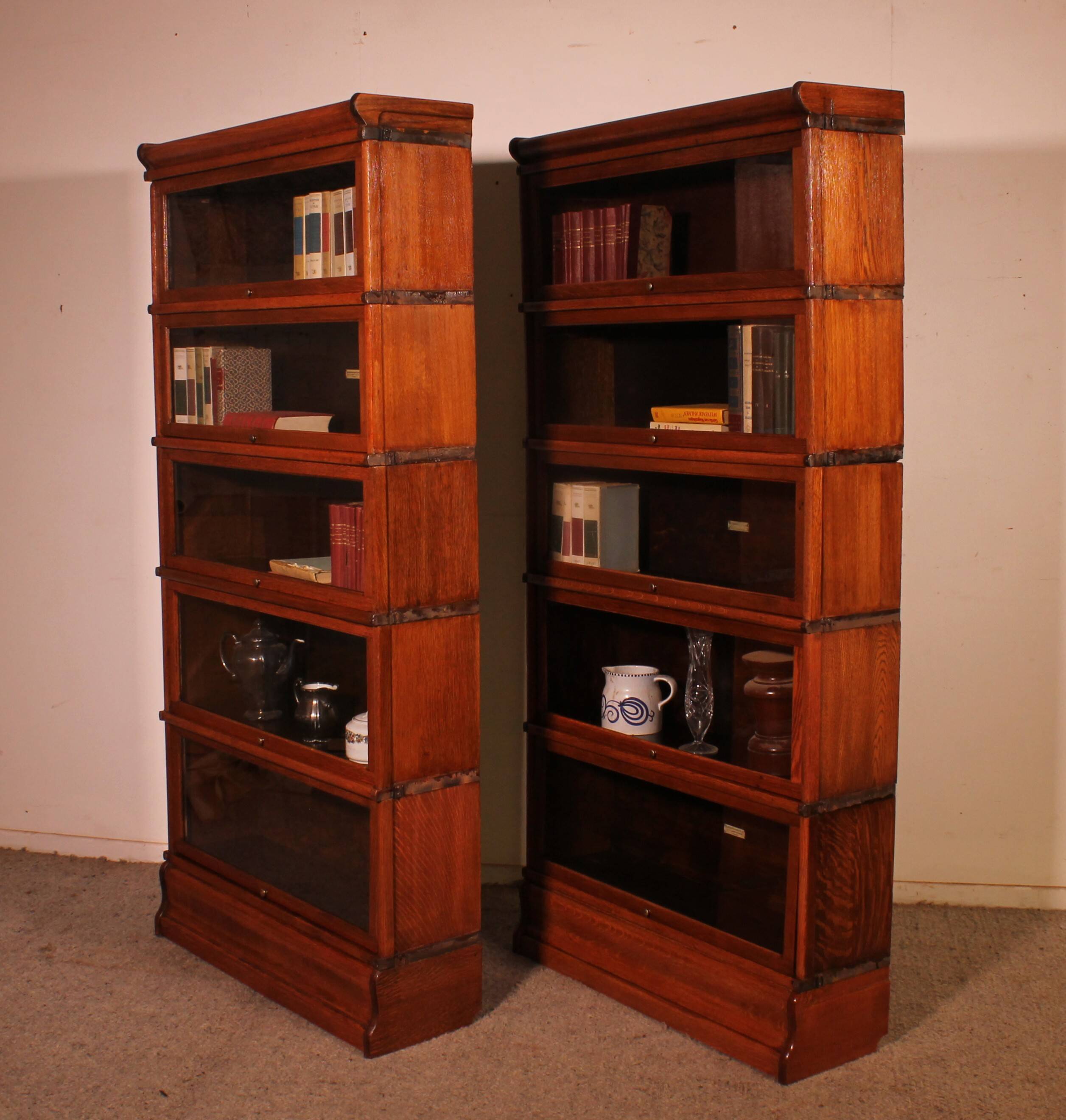 paire de bibliothèque Globe Wernicke en chêne circa 1900