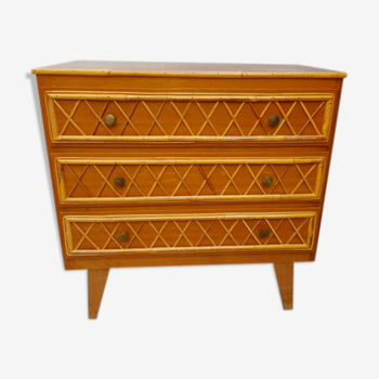 Commode en rotin vintage a 3 tiroirs pieds compas