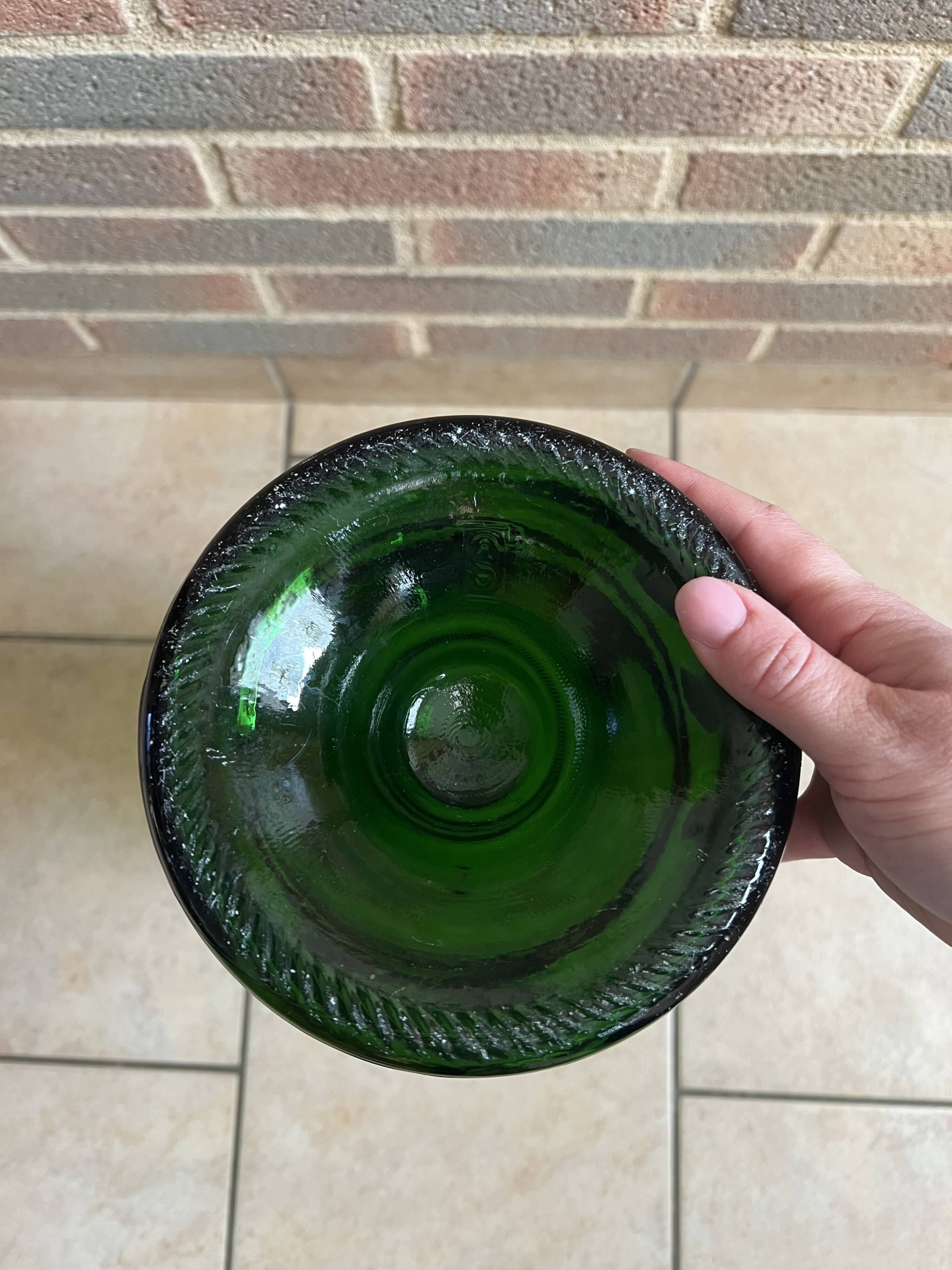 Large antique green glass bottle – Balthazar style – 50 cm