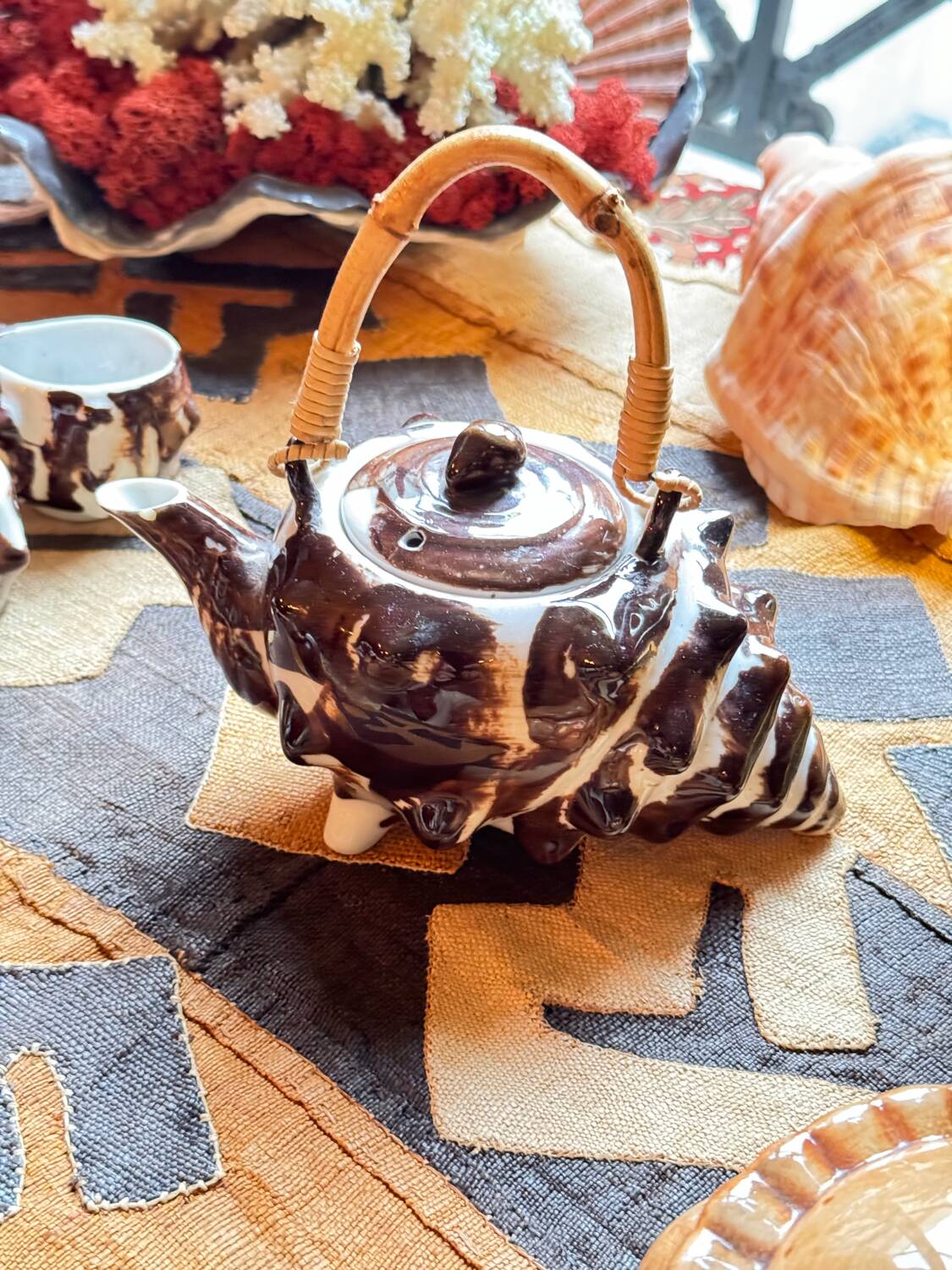 1960 (60's) tea or coffee service, shell shape, Vallauris