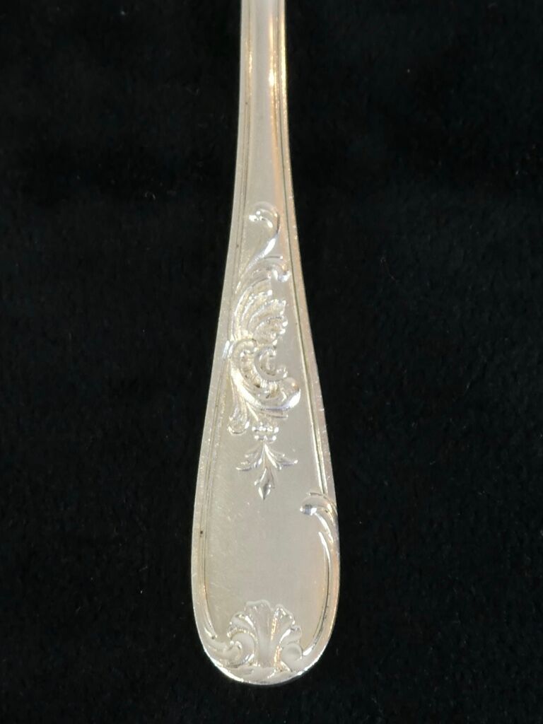 12 large forks in silver metal LOUIS XV Style MARLY