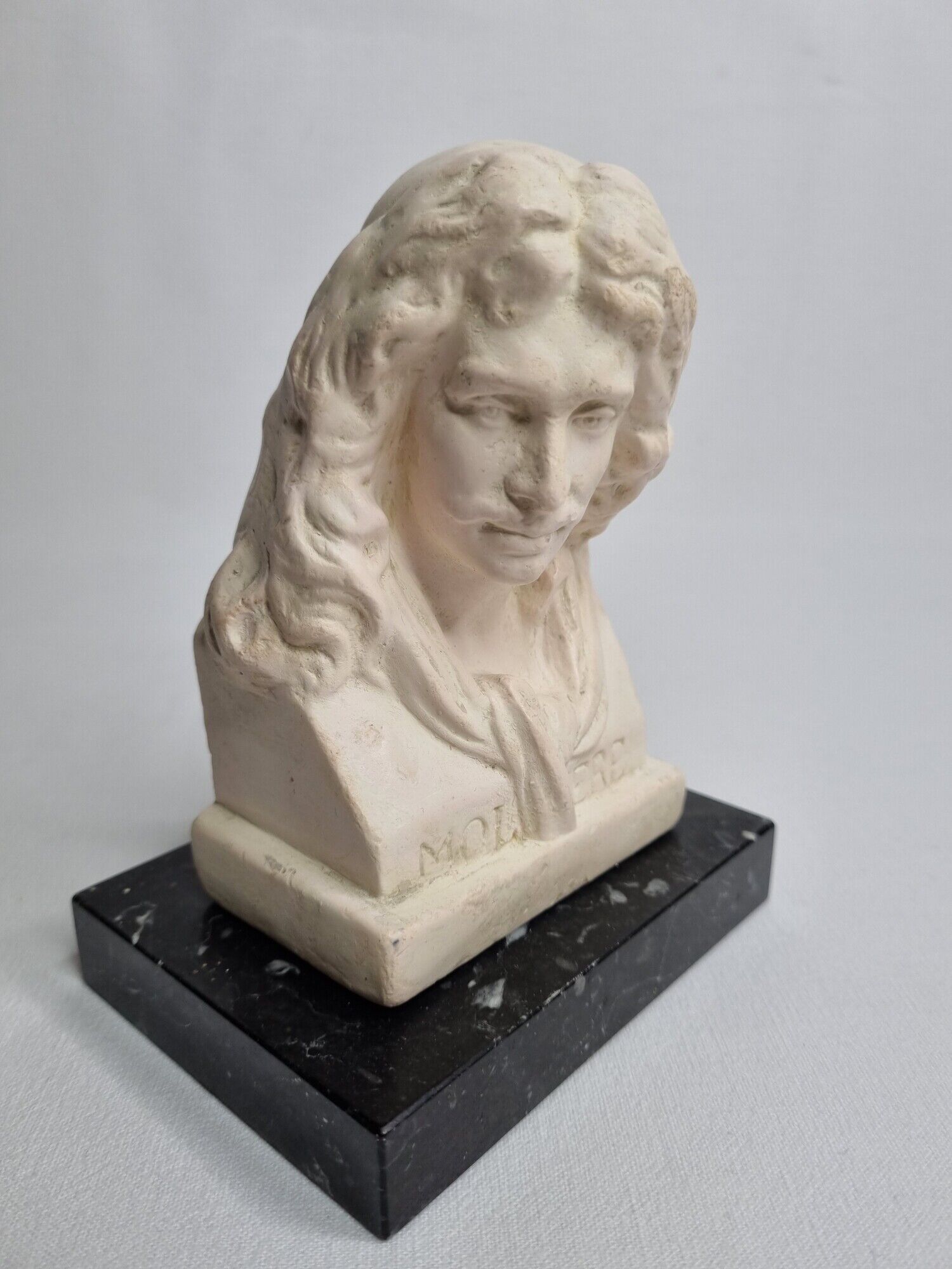 Buste de Molière en plâtre ciré sur socle en marbre 14 cm