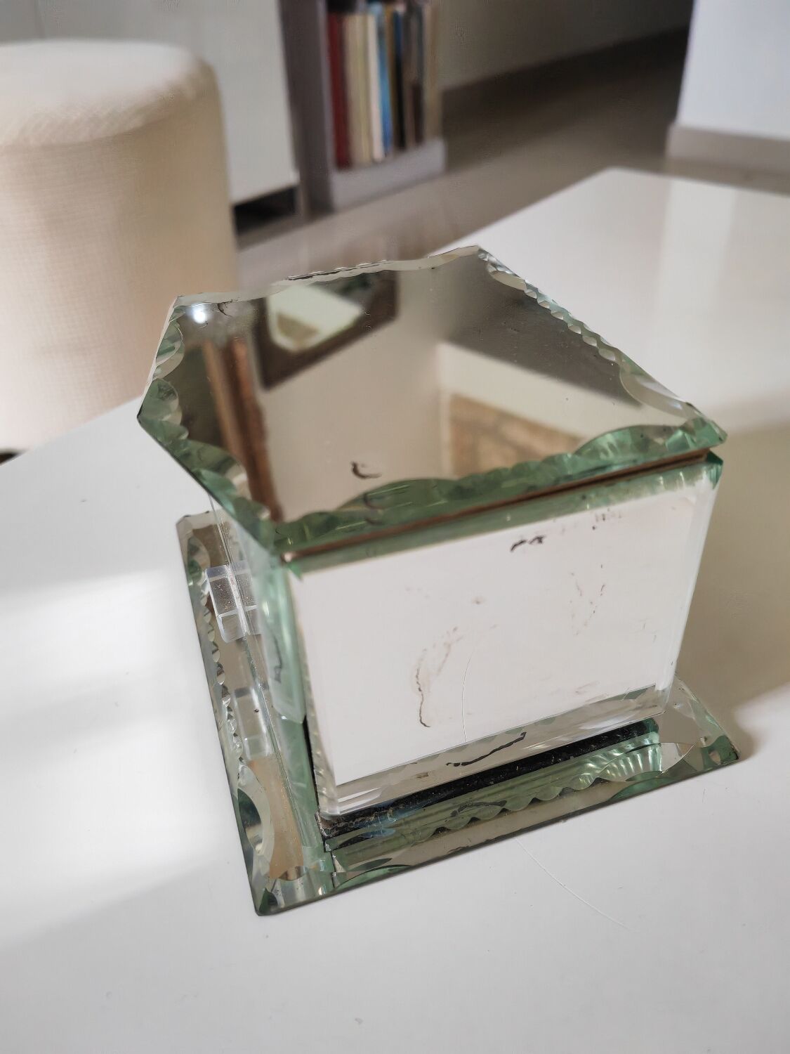 Mirror jewelry box