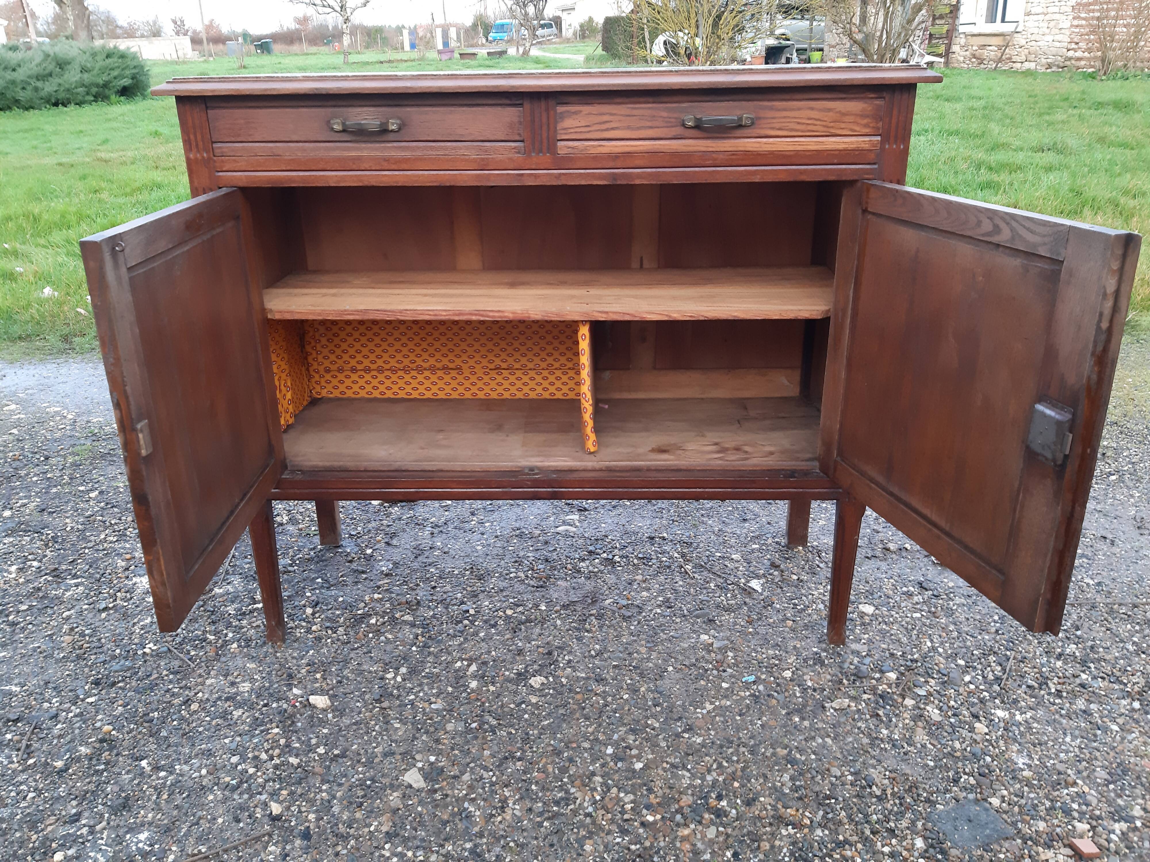 Buffet 1900 in oak and marble top