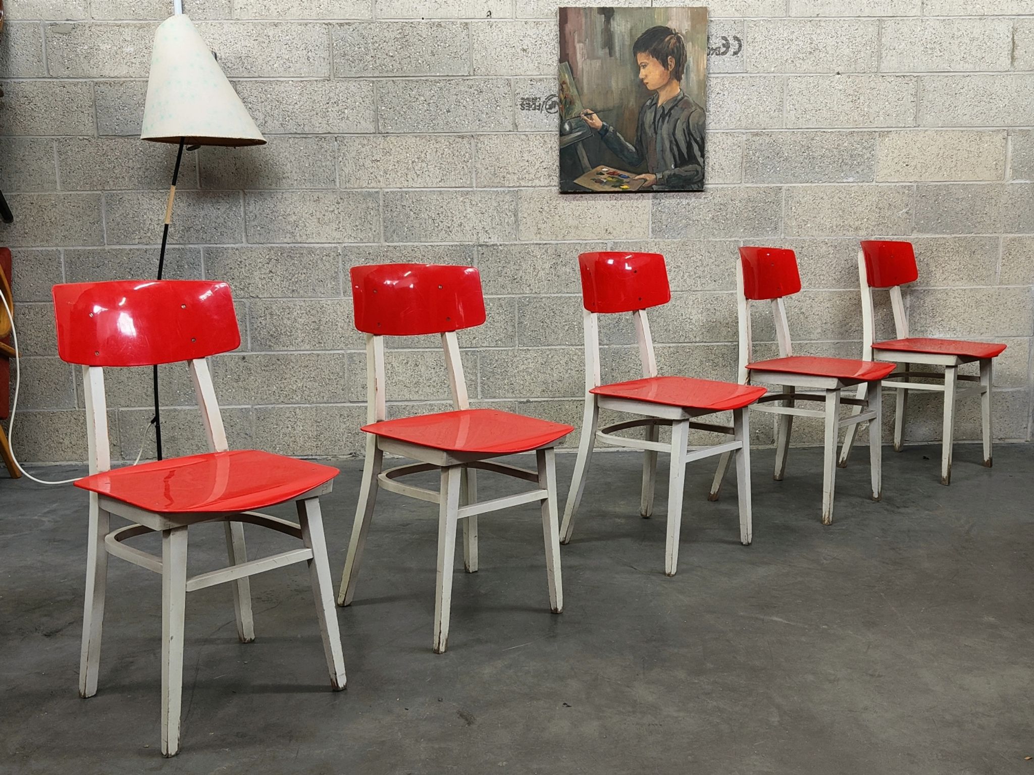 Set of 5 chairs TON Bystrice (Thonet) red and white 1960