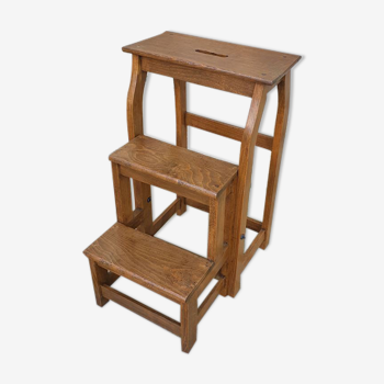 Old stepladder