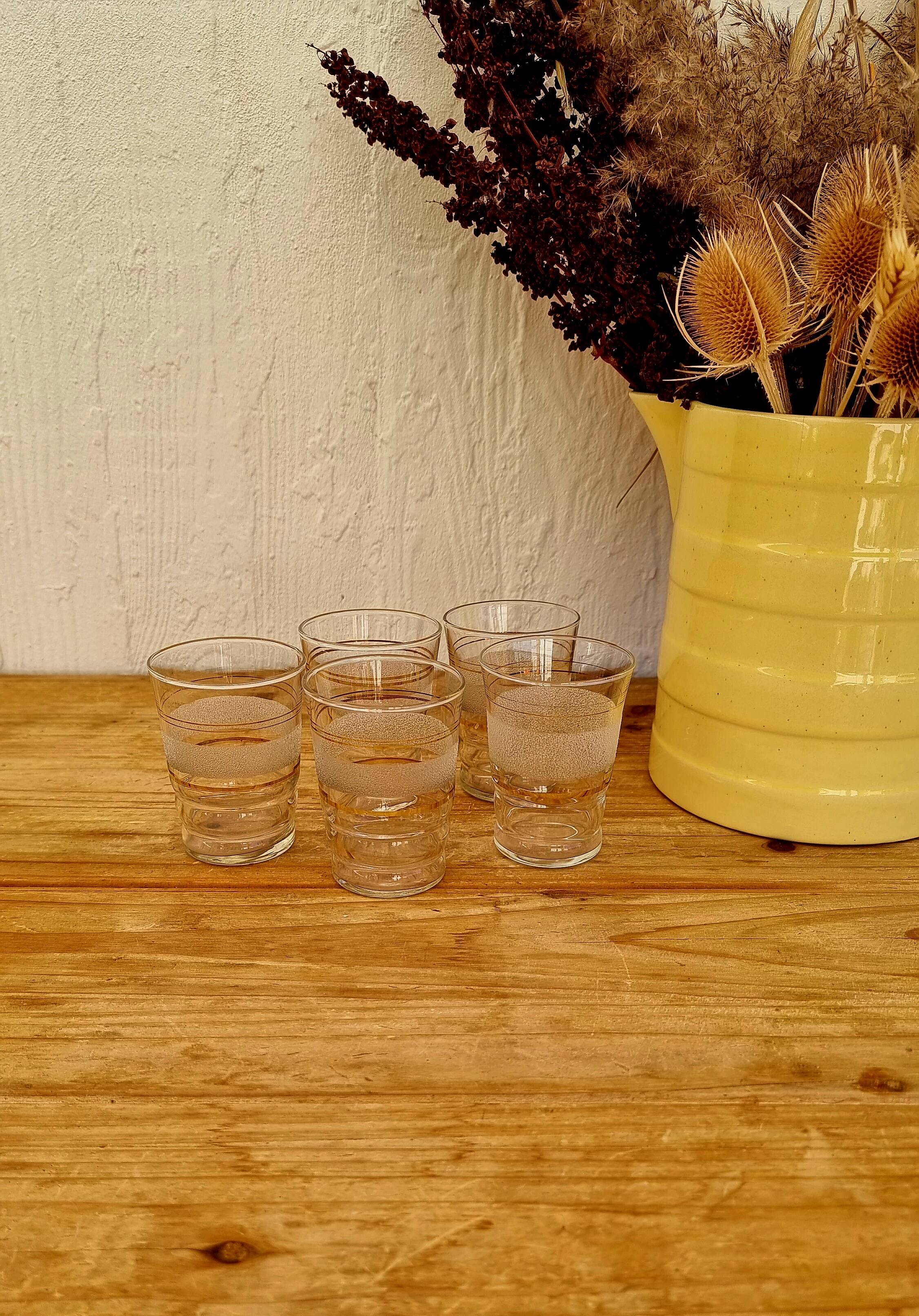 Set of 5 vintage granite glasses