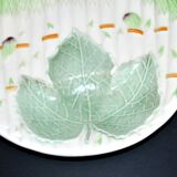 Plat à asperges en barbotine verte