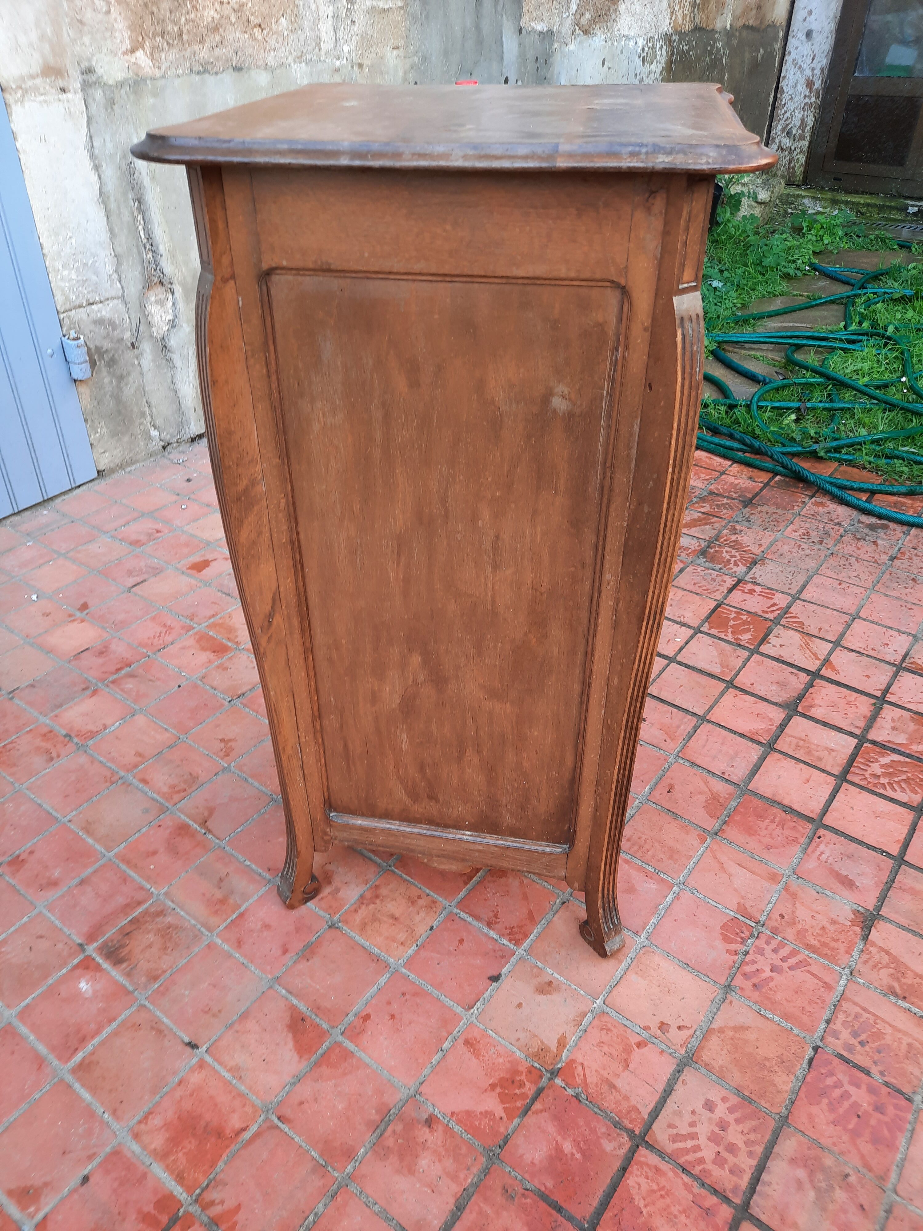 Small piece of furniture year 50