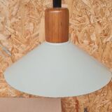 Suspension in beige enameled sheet metal