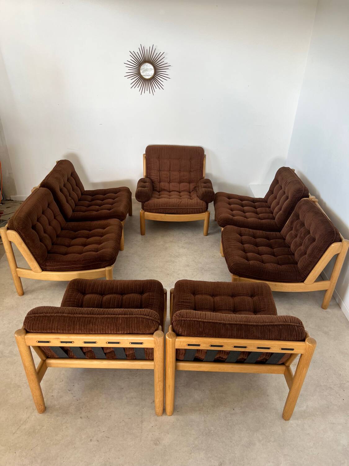 Old modular living room 7 armchairs and vintage Scandinavian design coffee table from the 60s