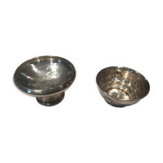 Lot of 2 silver metal bowls