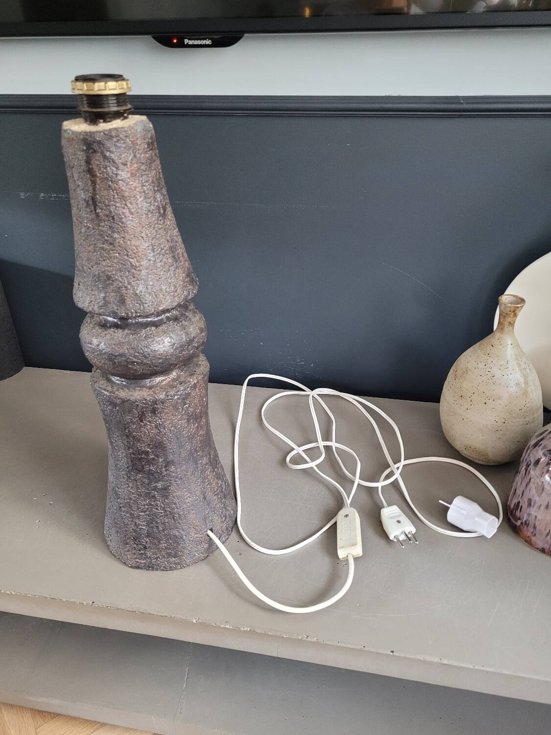 Vintage concrete lamp base