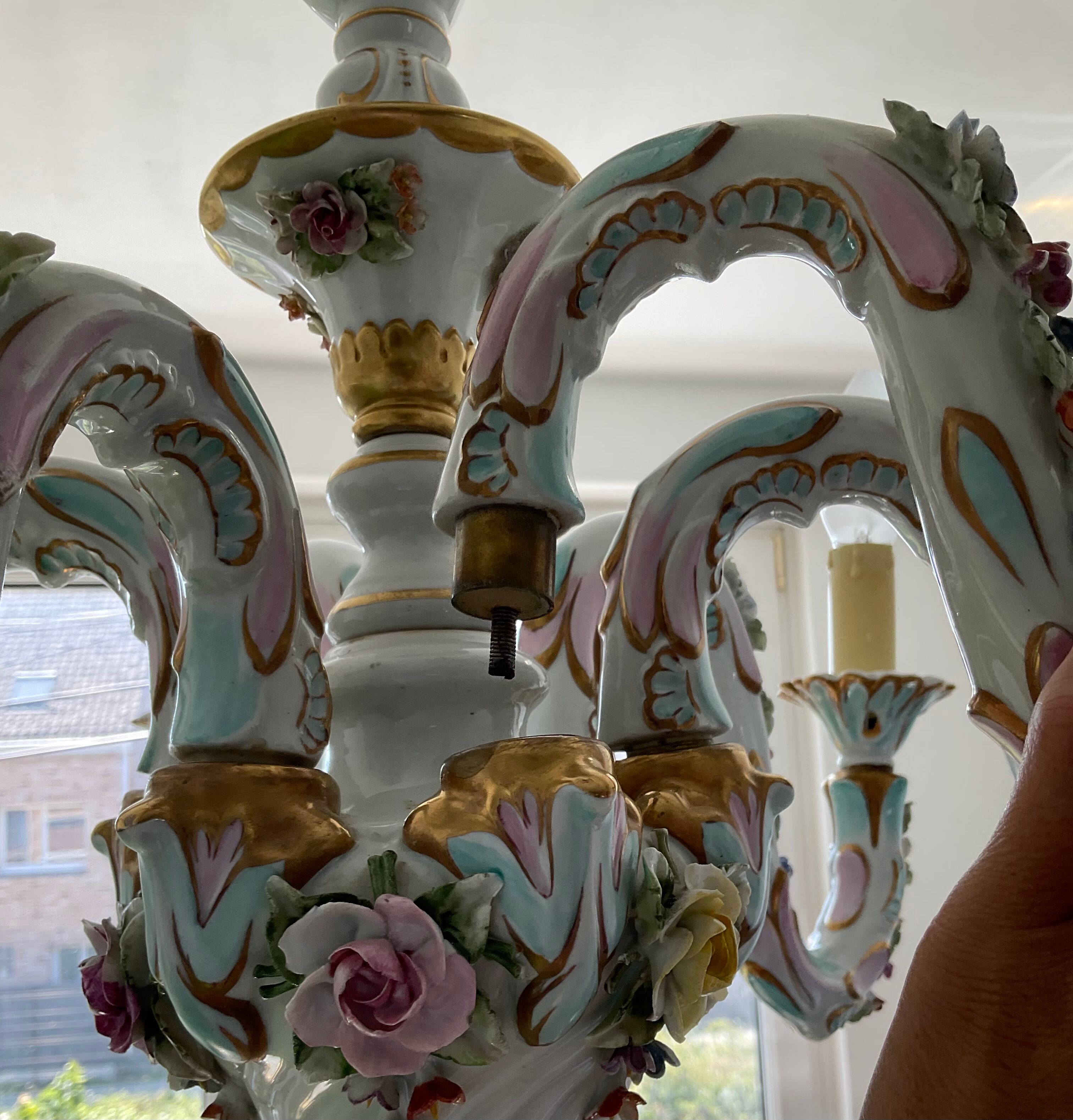 Old chandelier Capodimonte porcelain Italy 6 arms